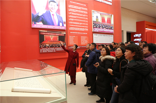 http://news.tjut.edu.cn/__local/B/14/F5/B12051C10438442DB7FD106DB55_EC6E73E3_3C25D.jpg
